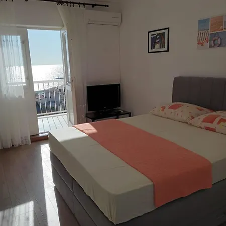 Apartament Boric Darko *