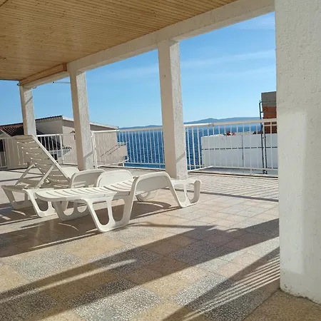 Apartament Boric Darko