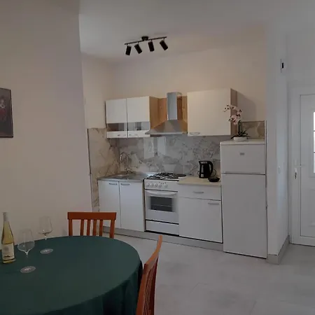 Boric Darko Appartement *