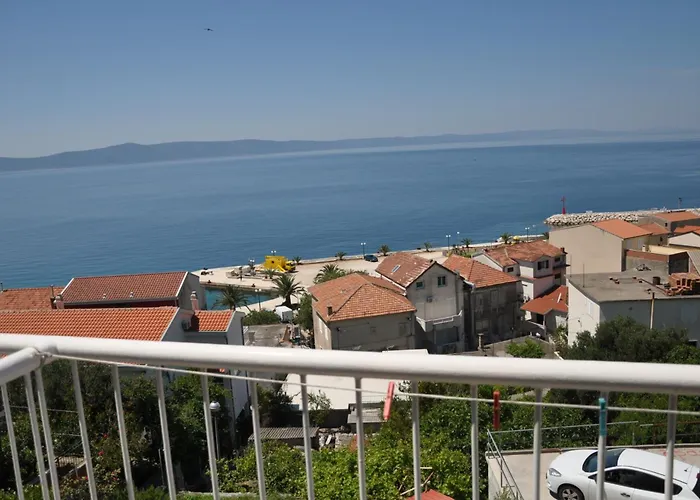 Apartament Boric Darko *